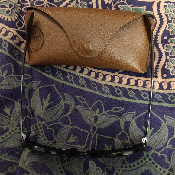 Ray-Bans - Picture 4 of 4